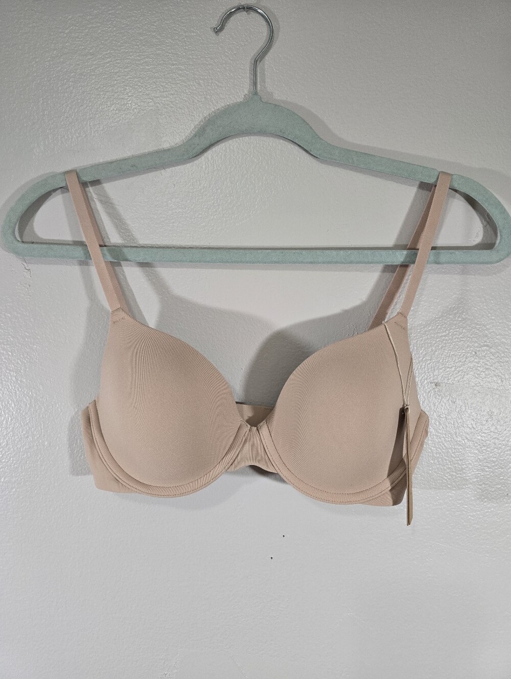 SKIMS NWT 32C Fits Everybody Tshirt Demi Bra - Picture 7 of 7